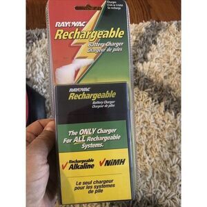Rayovac PS1 Battery Charger For AA AAA Alkaline And NIMH Batteries New‎ Sealed